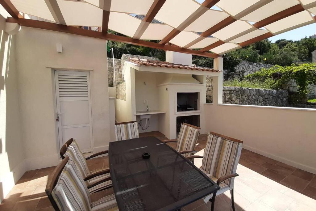 Villa Pergola -Apartment Roko Mlini Buitenkant foto