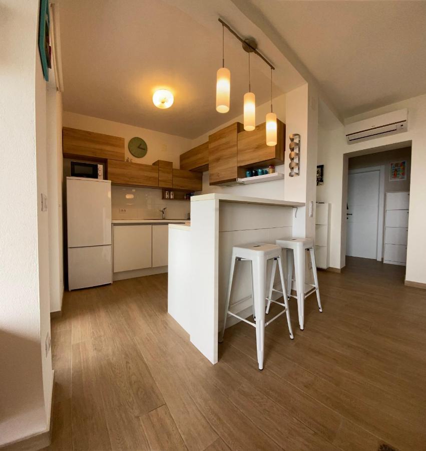 Villa Pergola -Apartment Roko Mlini Buitenkant foto