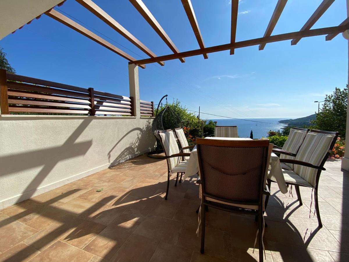 Villa Pergola -Apartment Roko Mlini Buitenkant foto