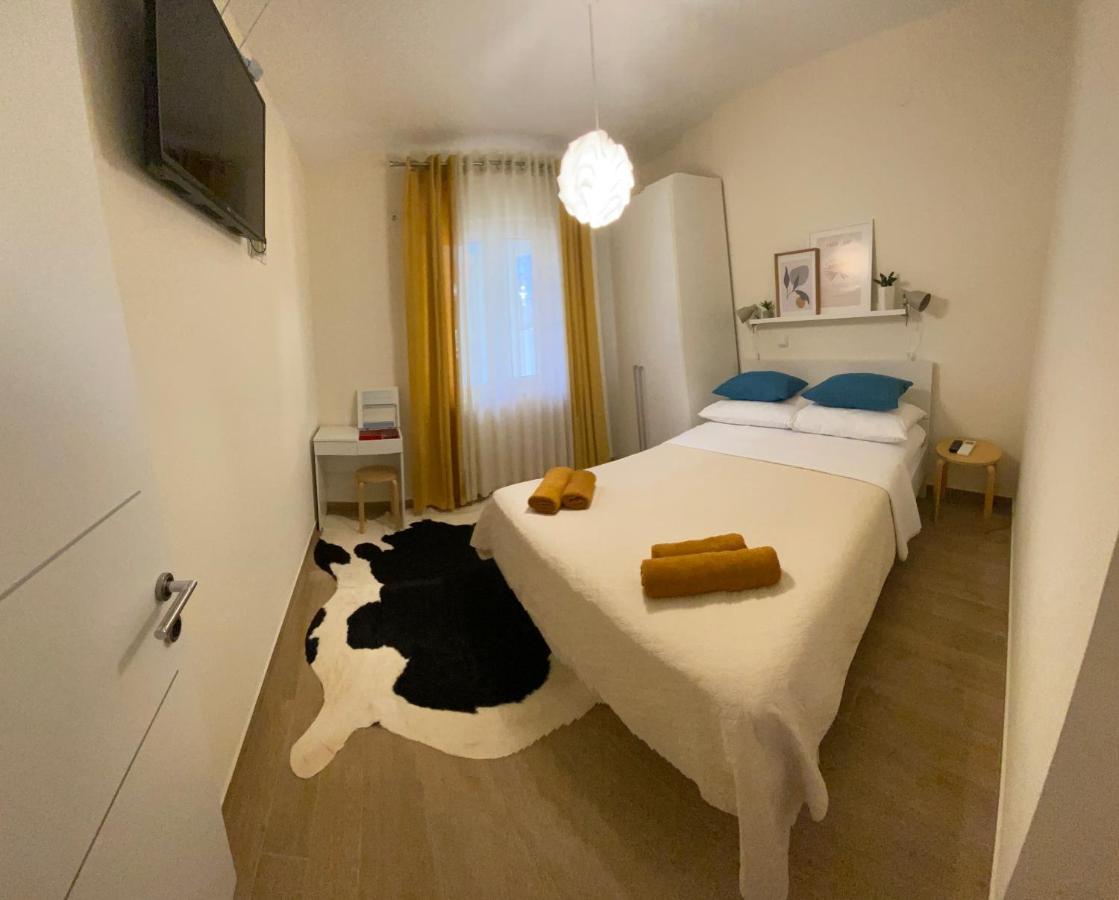 Villa Pergola -Apartment Roko Mlini Buitenkant foto