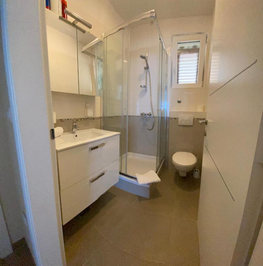 Villa Pergola -Apartment Roko Mlini Buitenkant foto